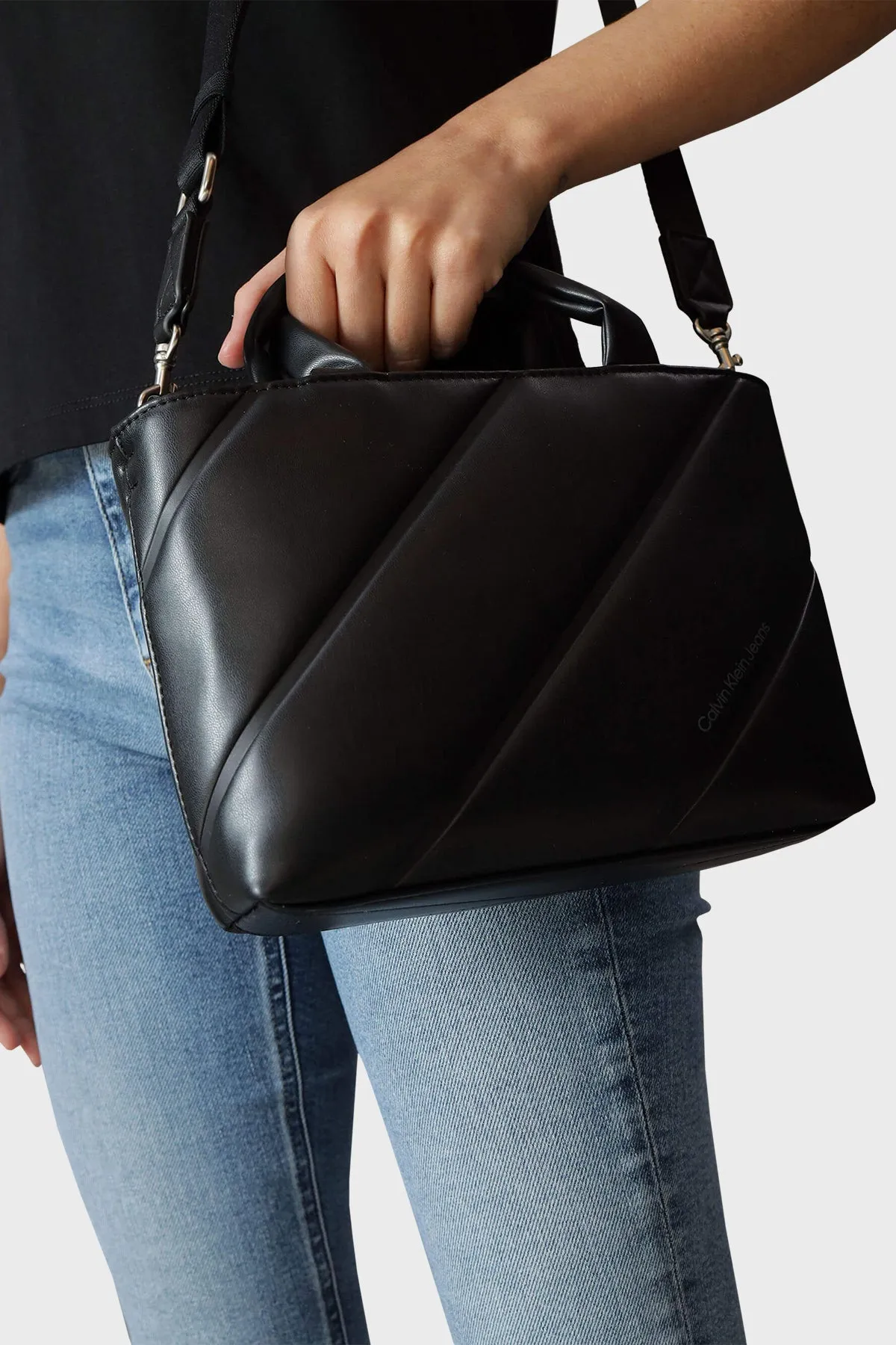 C.A.L.V.I.N  K.L.E.I.N Quilted Micro Ew Tote Bag