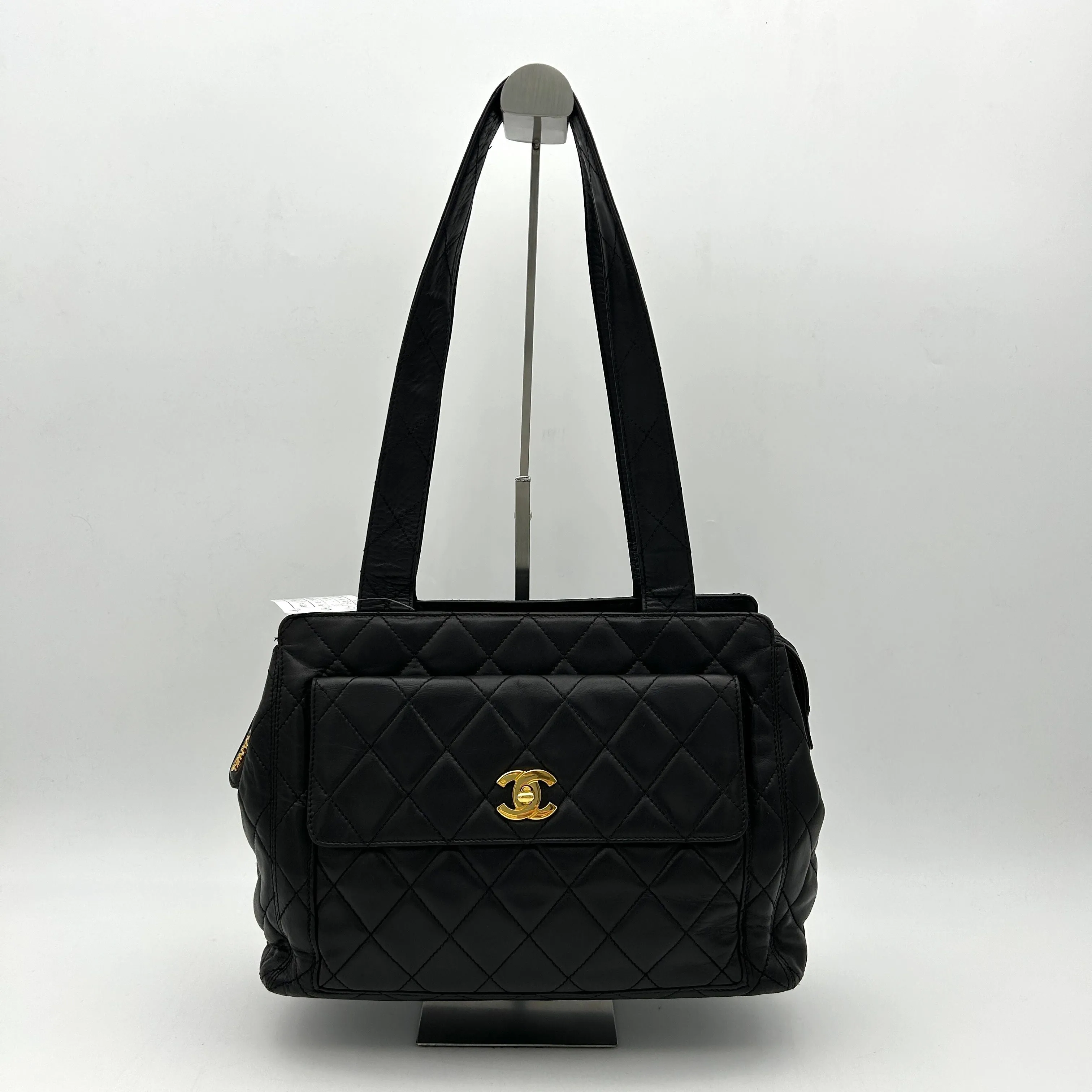 Chanel Vintage Quilted CC Pocket Tote - Black Totes, Handbags ch9993vf