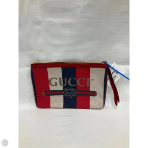 Clutch Luxury Designer By Gucci, Size: Medium