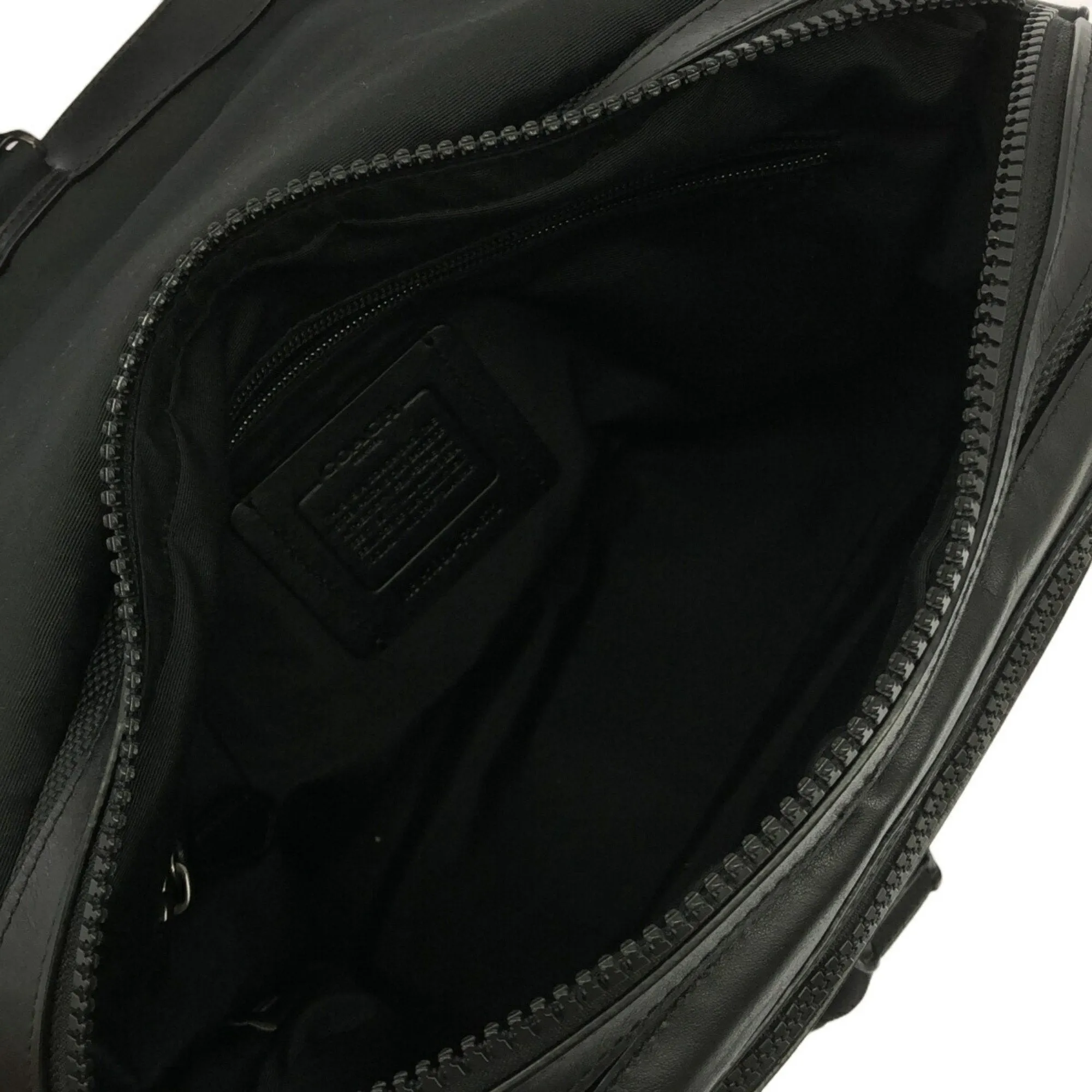 Coach Cotton Leather Shoulder Bag (Pre-Owned)