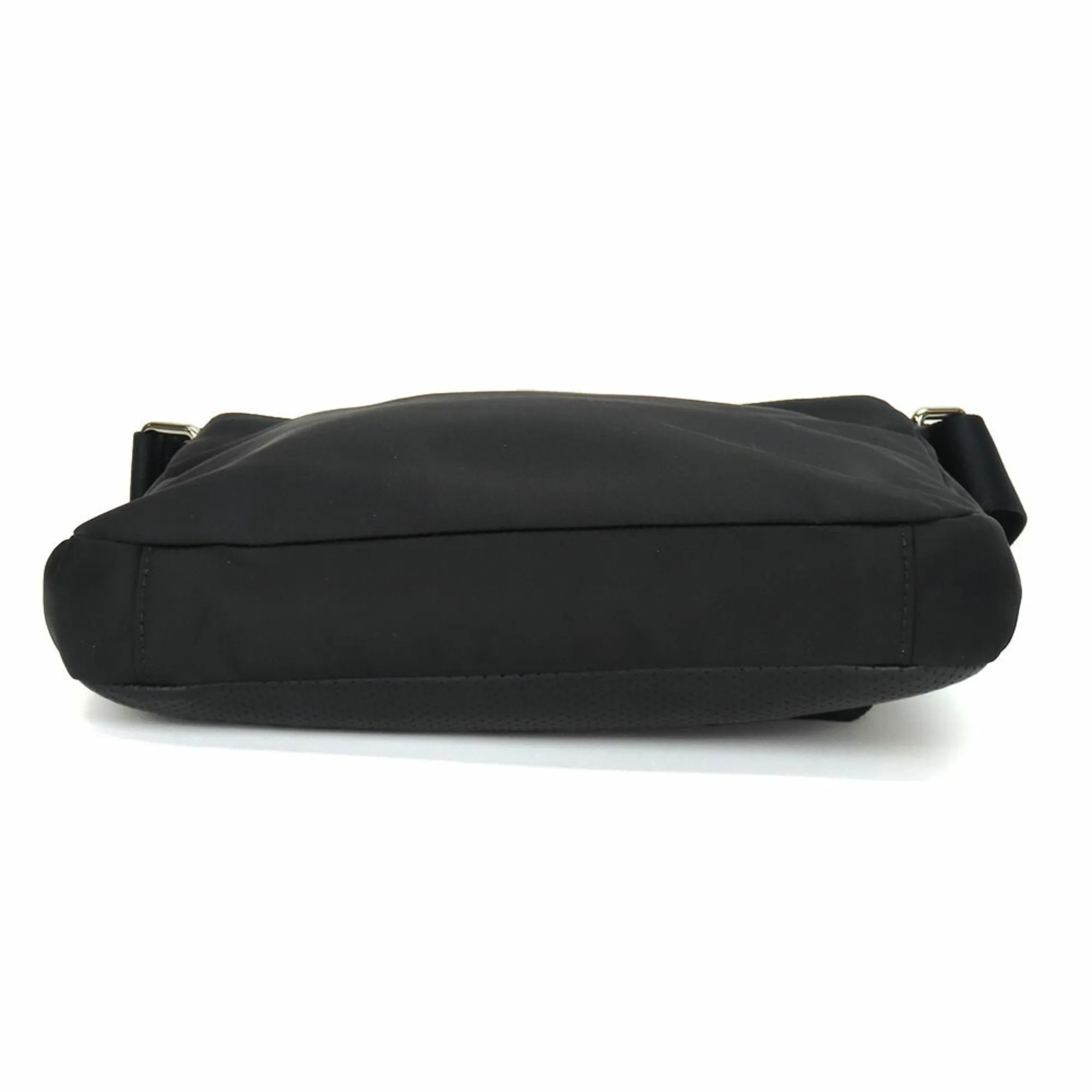 Coach Leather Nylon Shoulder Bag (Pre-Owned)