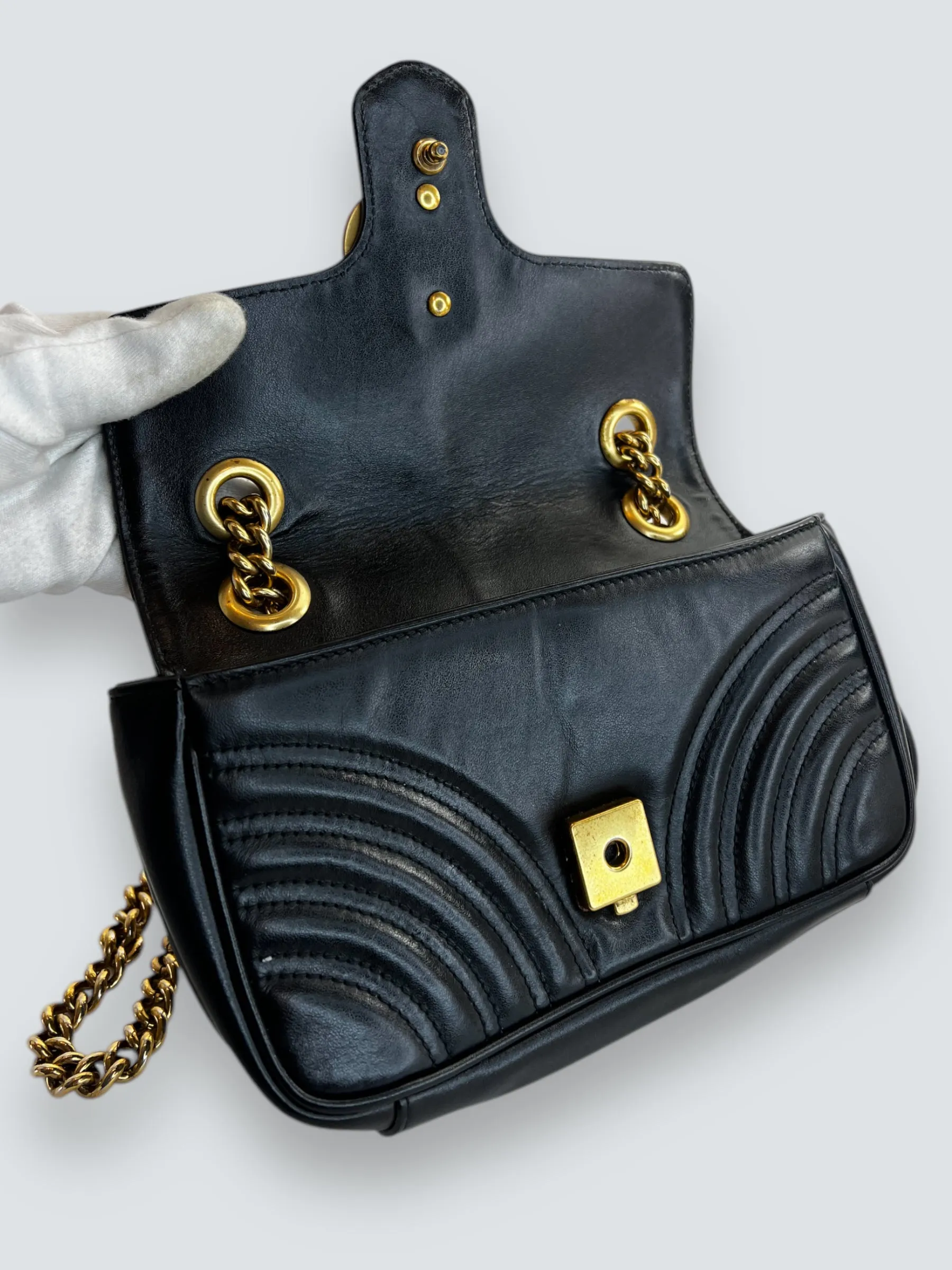 Gucci Black Leather Small GG Marmont GG Crossbody