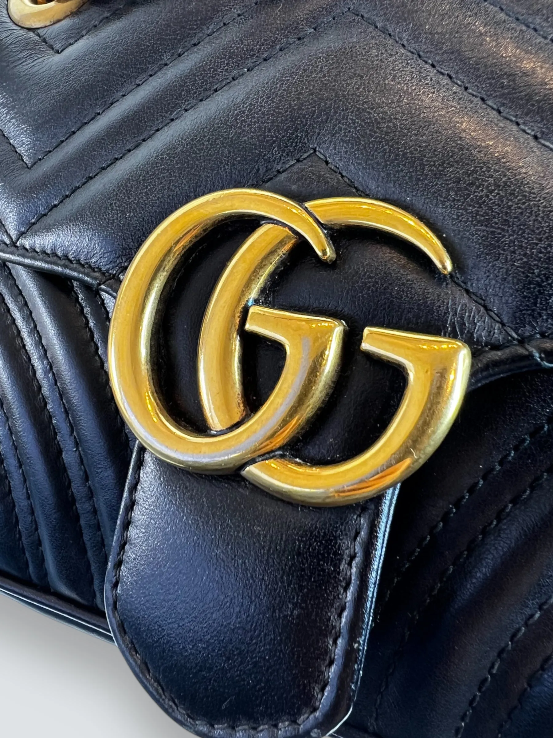 Gucci Black Leather Small GG Marmont GG Crossbody