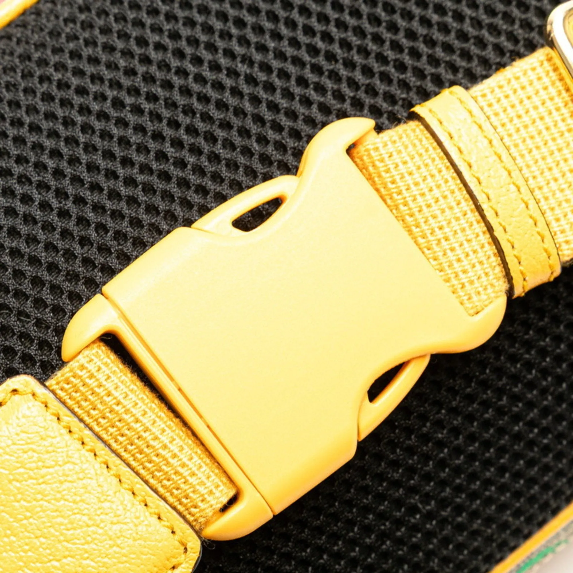 Gucci yellow Pvc Leather Fanny Pack (Pre-Owned)