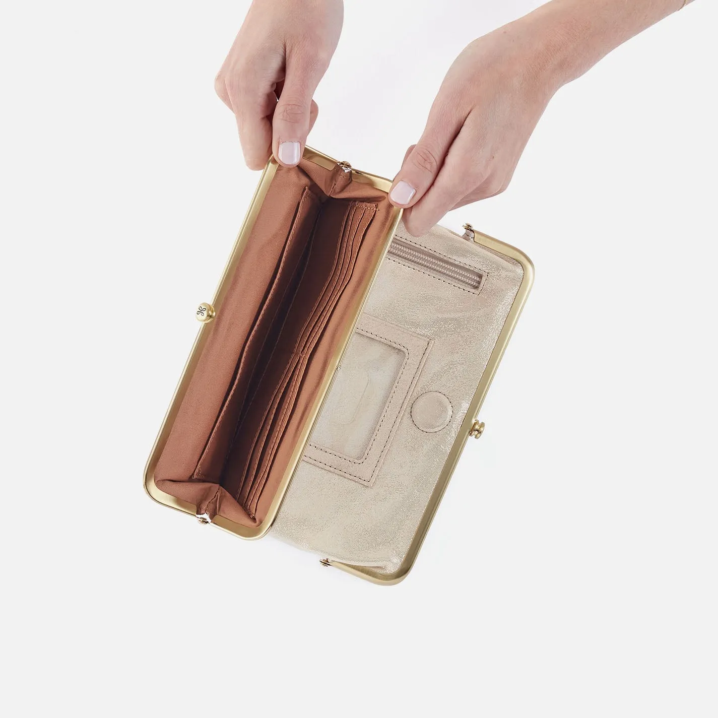Lauren Clutch-Wallet In Metallic Leather - Sand Shimmer