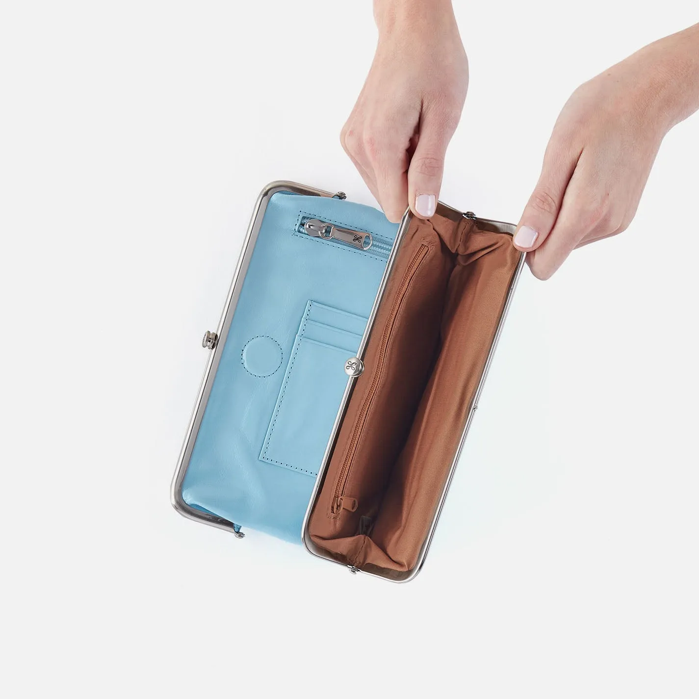 Lauren Clutch-Wallet In Polished Leather - Stratosphere