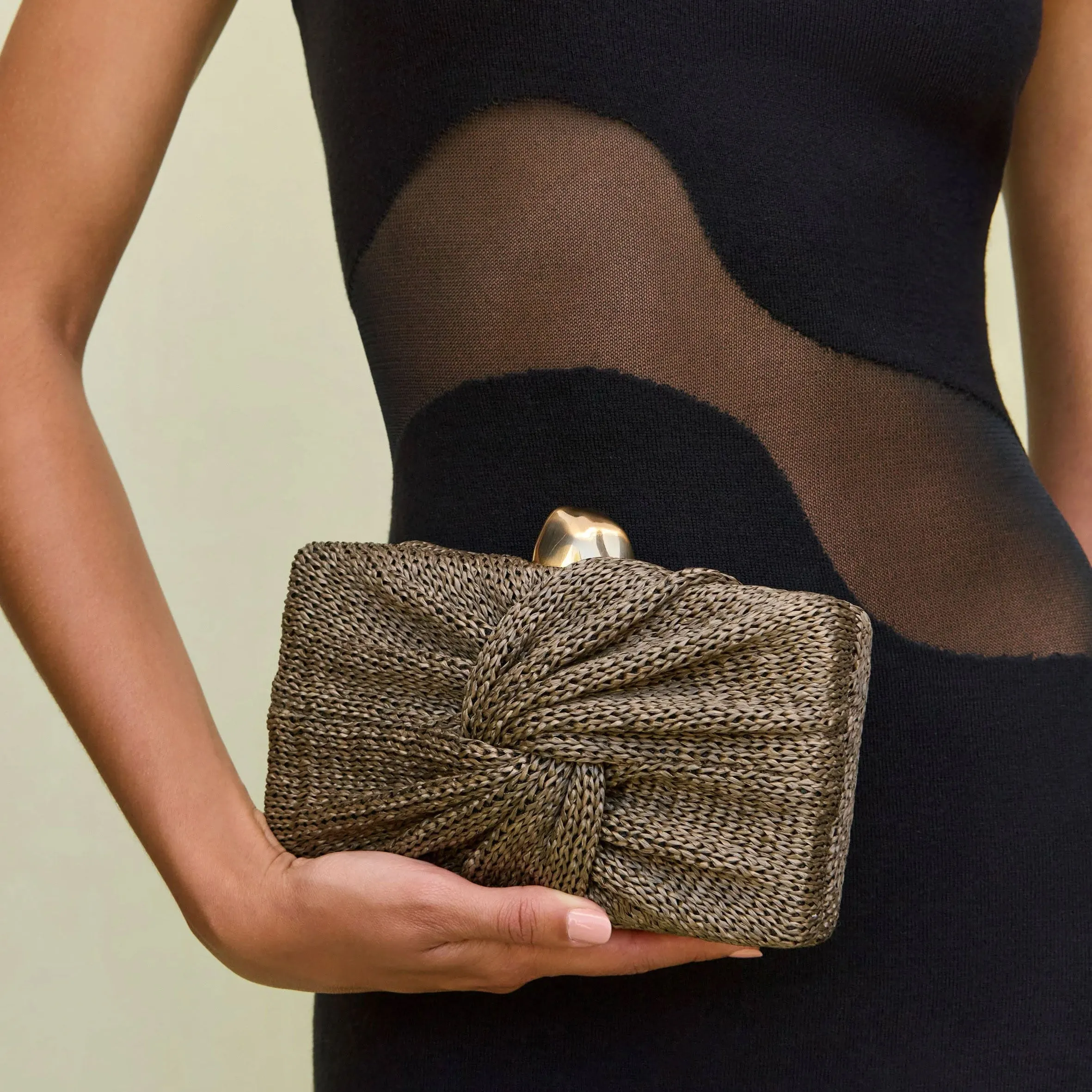 Lisse Knot Clutch, Nymph