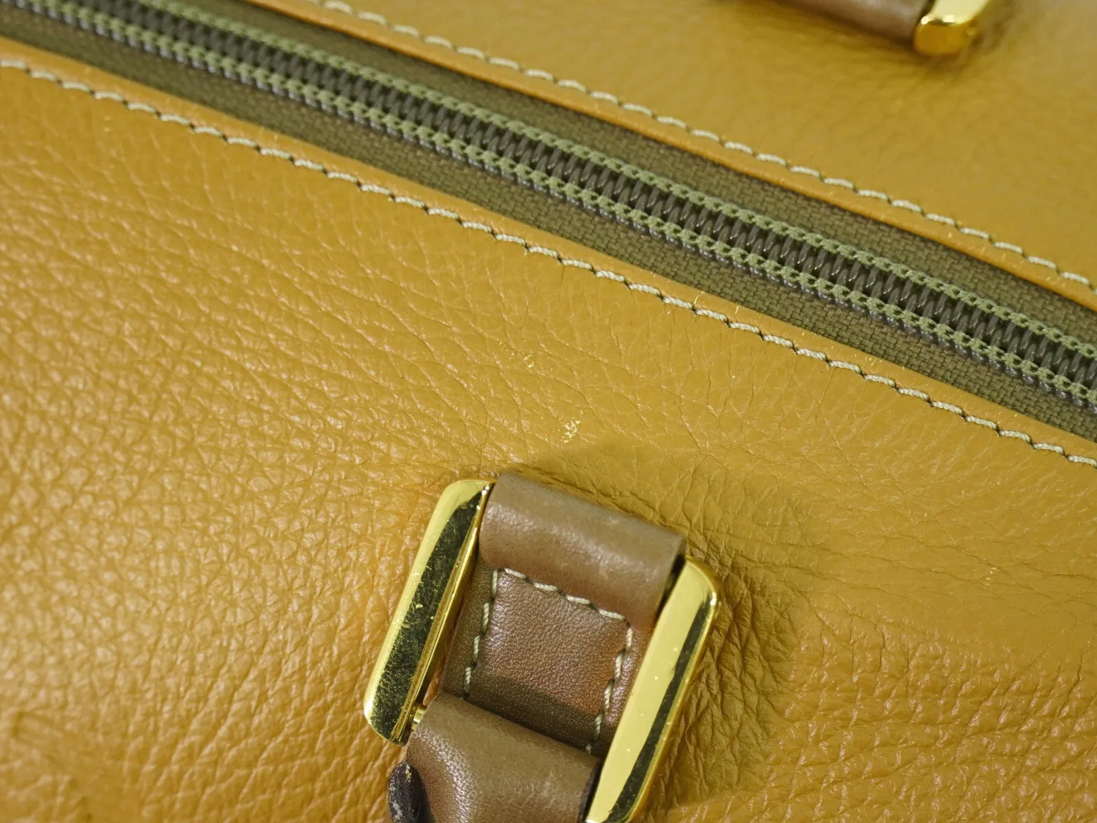 Loewe Amazona Leather Travel Bag (Pre-Owned)