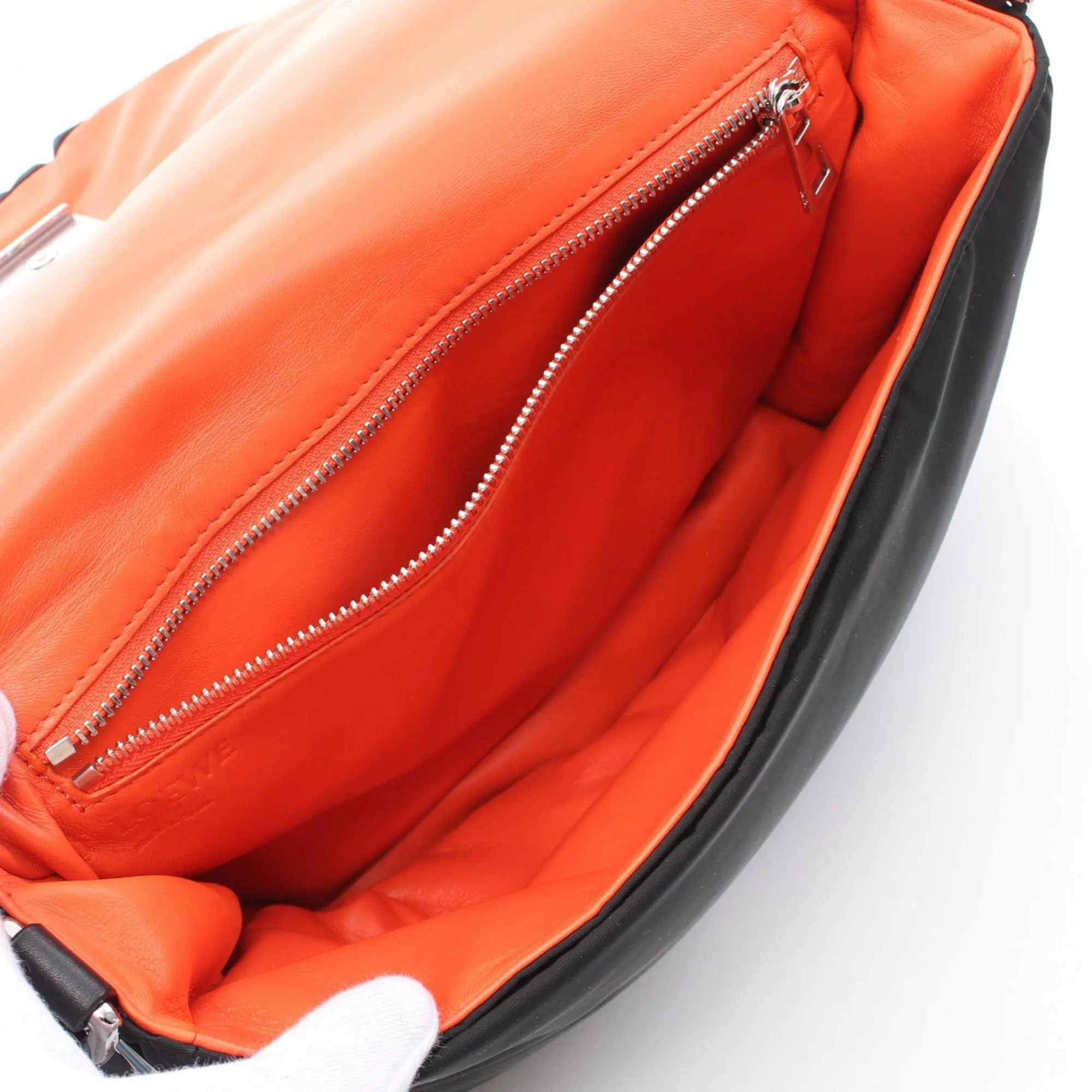 Loewe Nylon Leather Shoulder Bag (Pre-Owned)