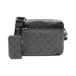 Louis Vuitton  Coated Canvas Pvc Monogram Eclipse Leather Shoulder Bag (Pre-Owned)