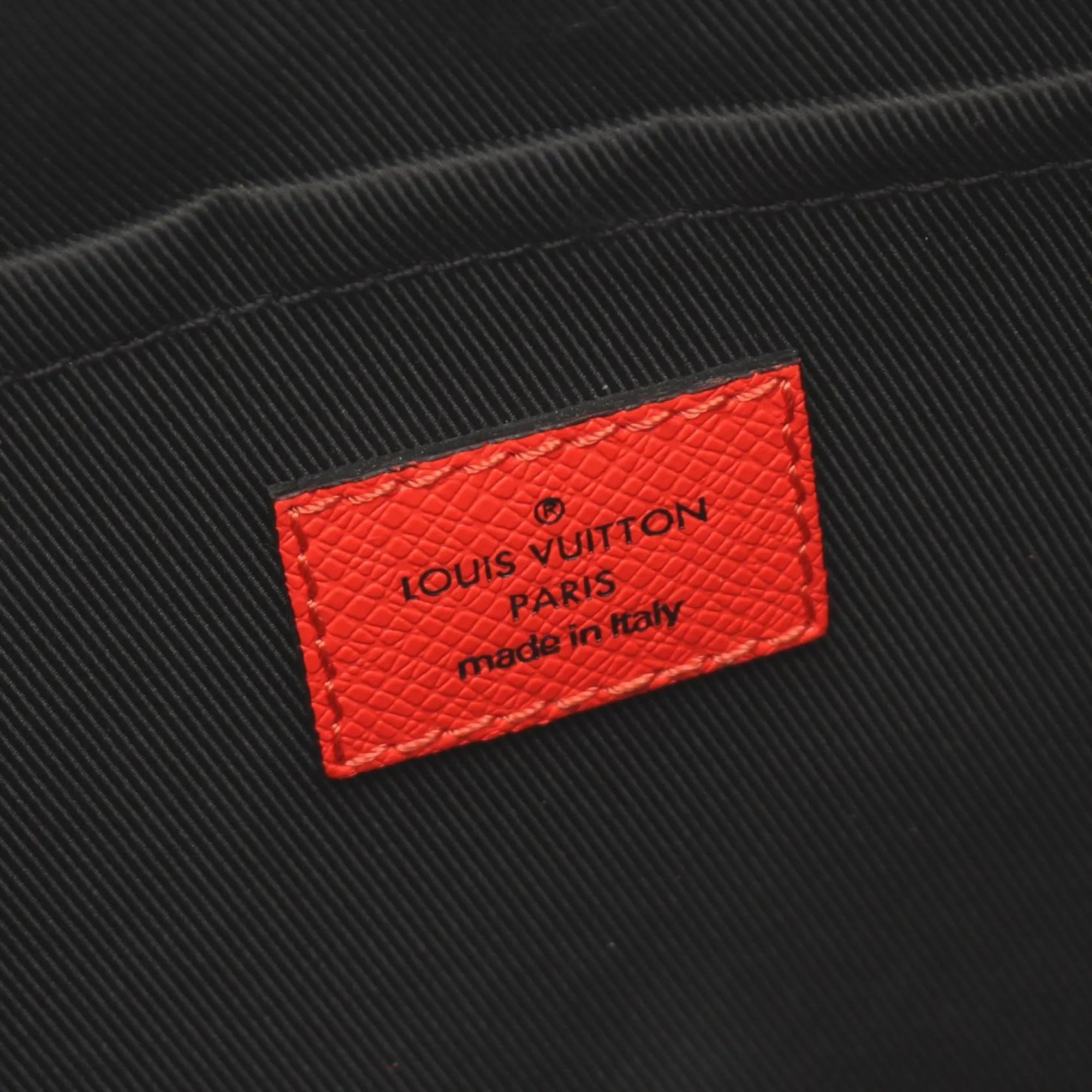 Louis Vuitton Color Rouge Pvc Coated Canvas Leather Shoulder Bag (Pre-Owned)