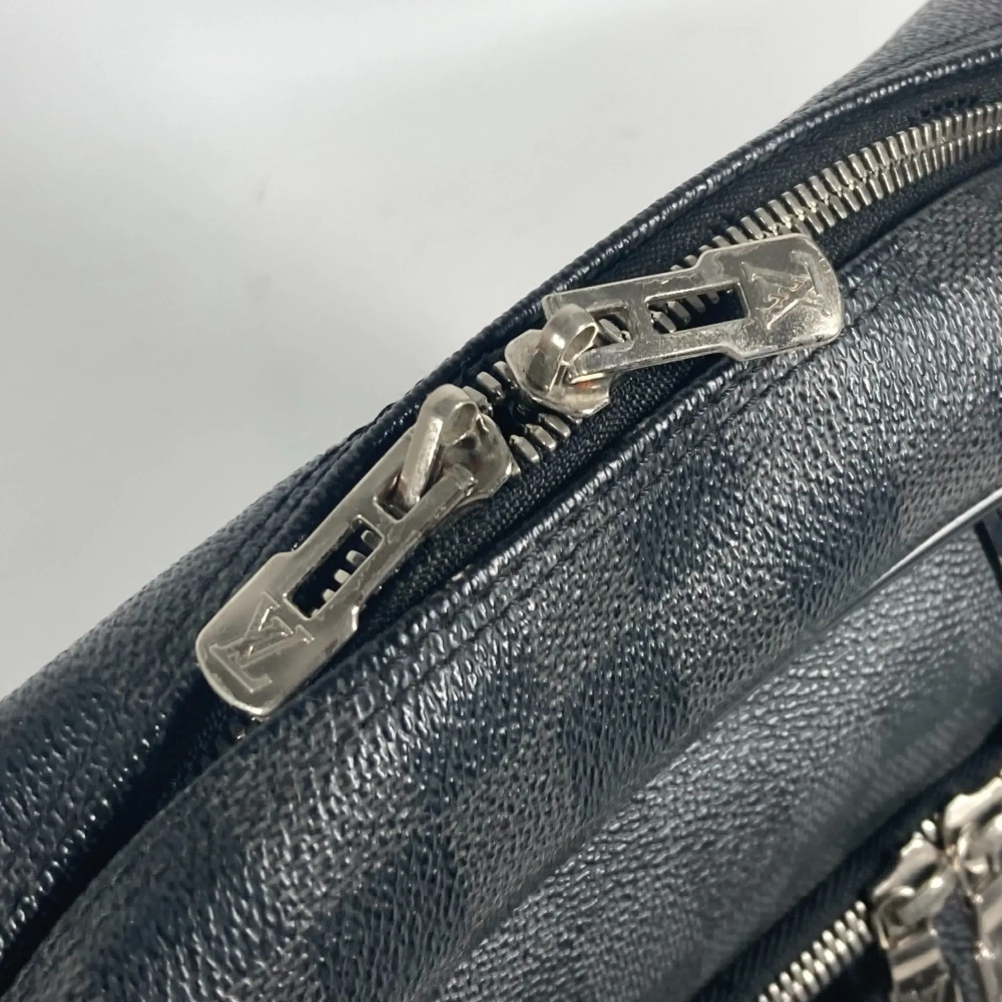 Louis Vuitton Damier Graphite Handbag Tote Bag (Pre-Owned)