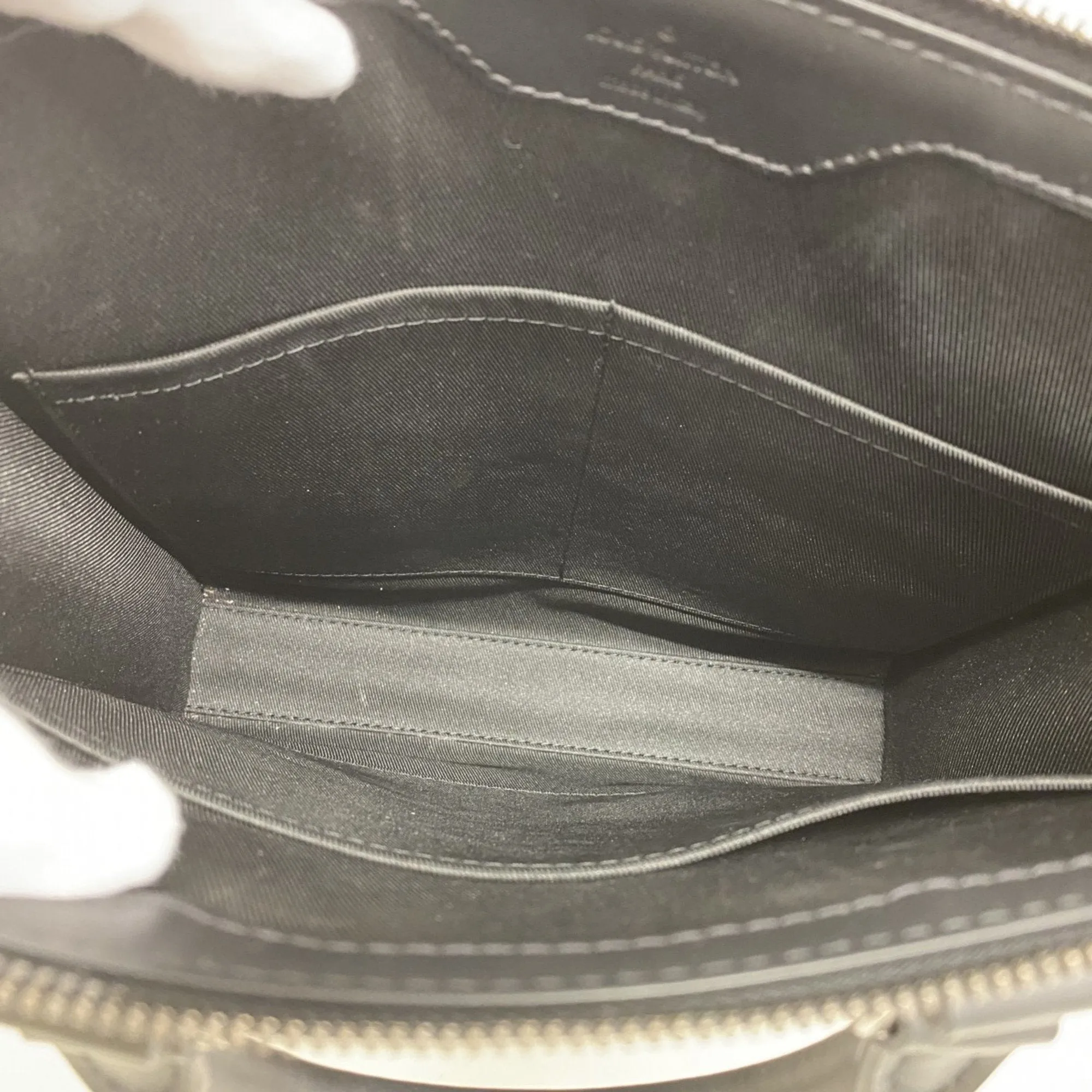 Louis Vuitton Handbag (Pre-Owned)