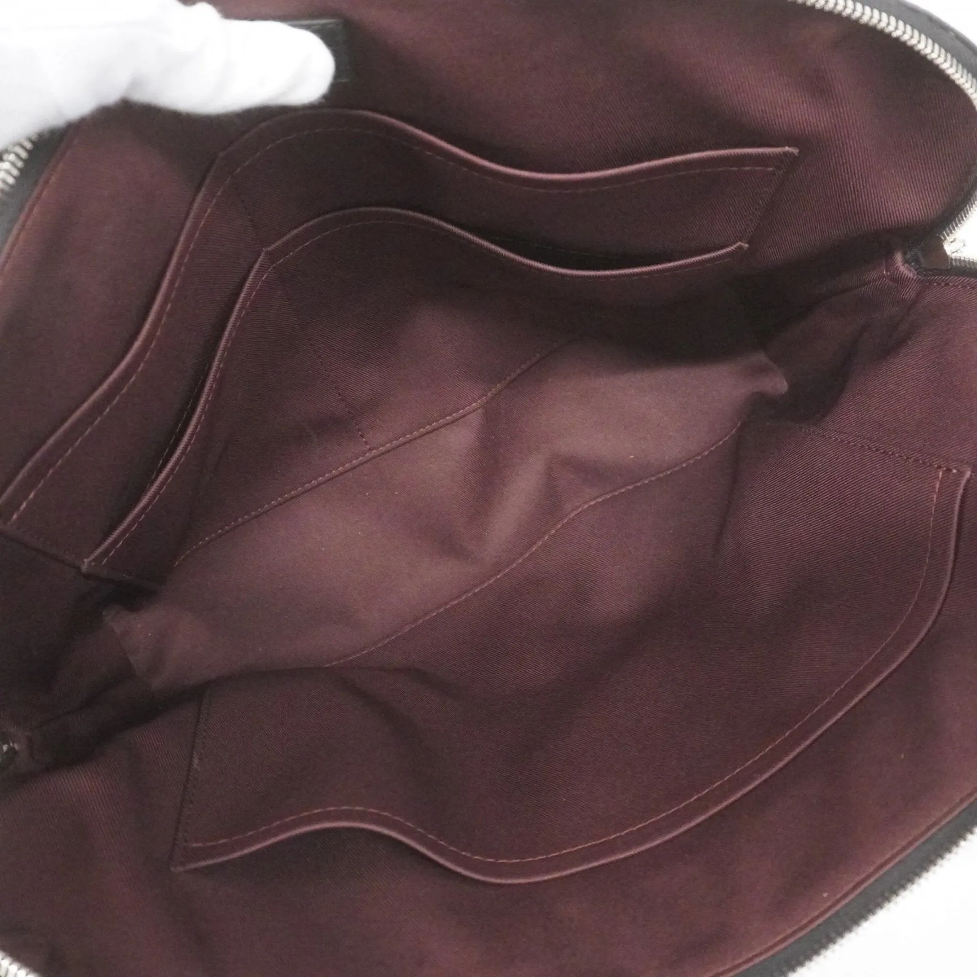Louis Vuitton  Handbag (Pre-Owned)