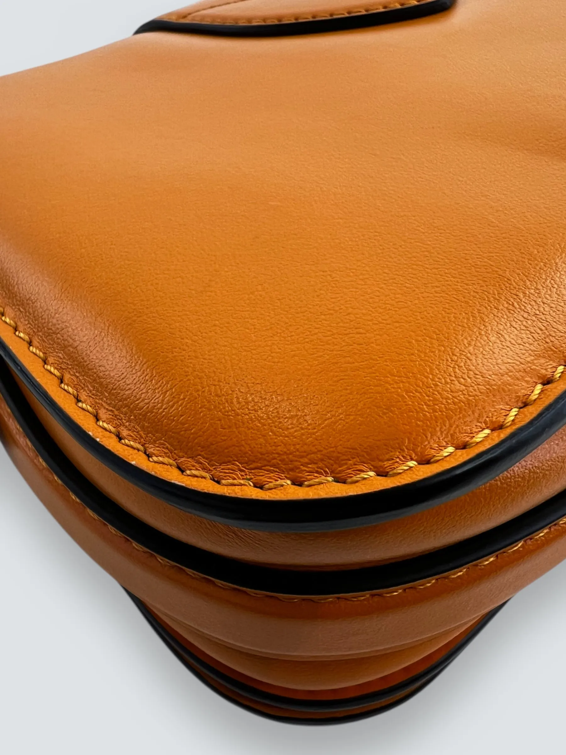 Louis Vuitton Light Tan Leather Sac A Main Point 9 Crossbody