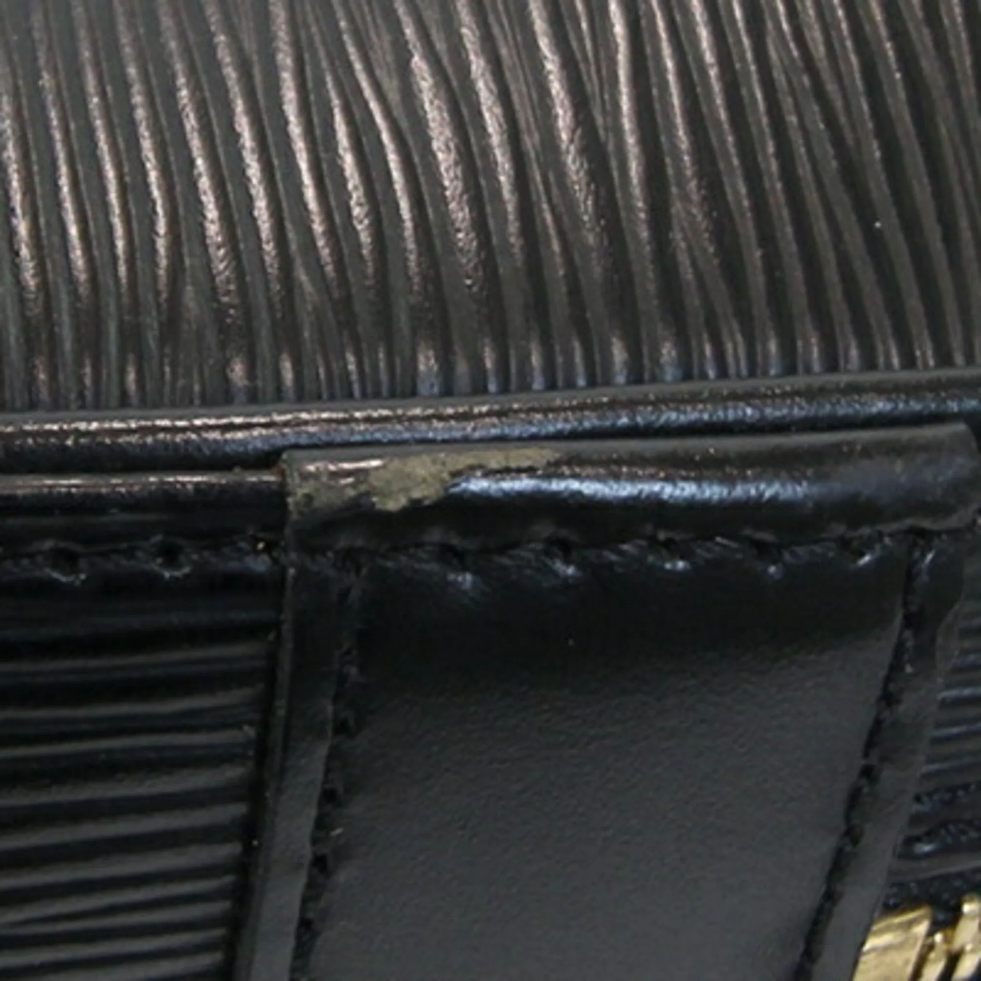 Louis Vuitton Noir Epi Leather Shoulder Bag (Pre-Owned)