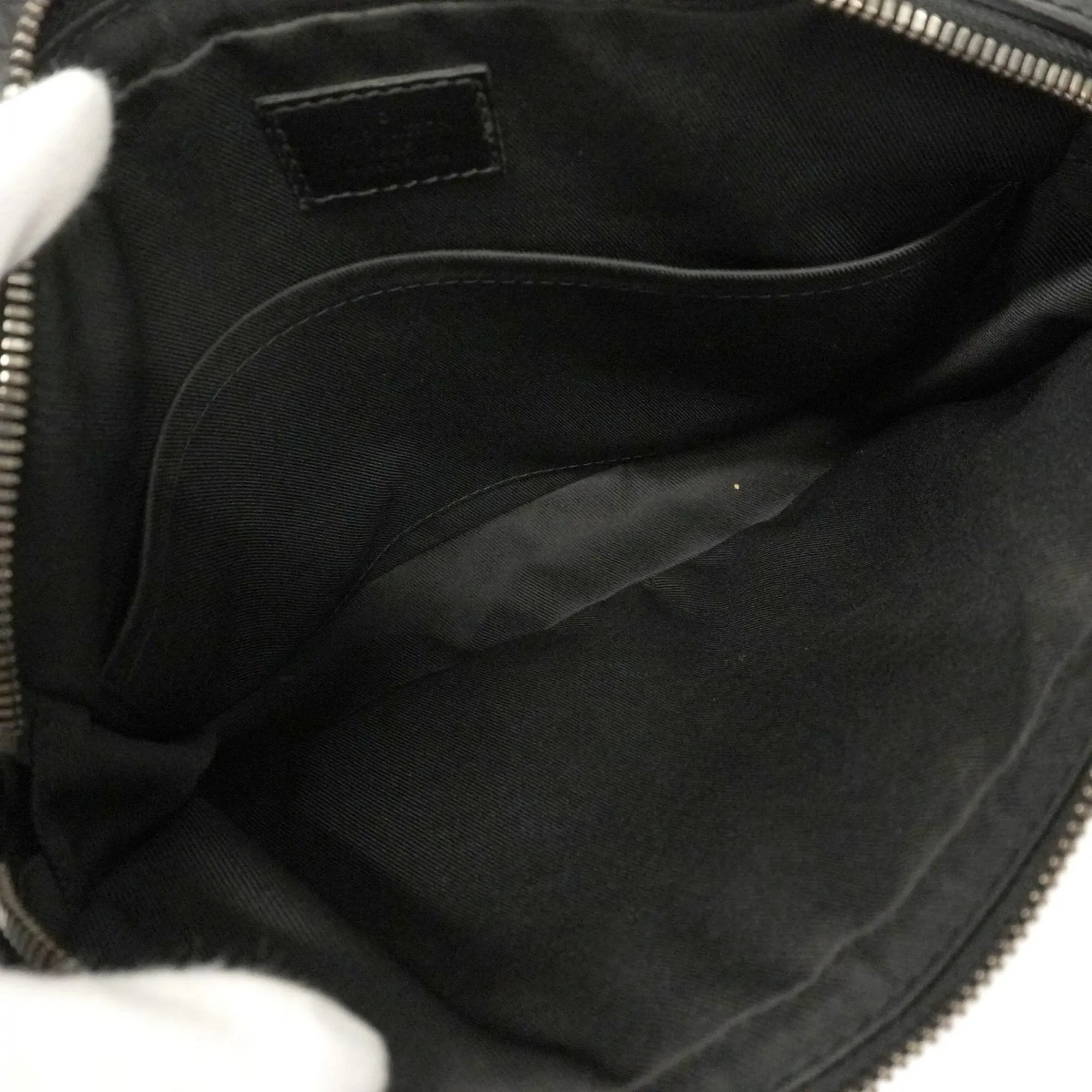 Louis Vuitton  Shoulder Bag (Pre-Owned)