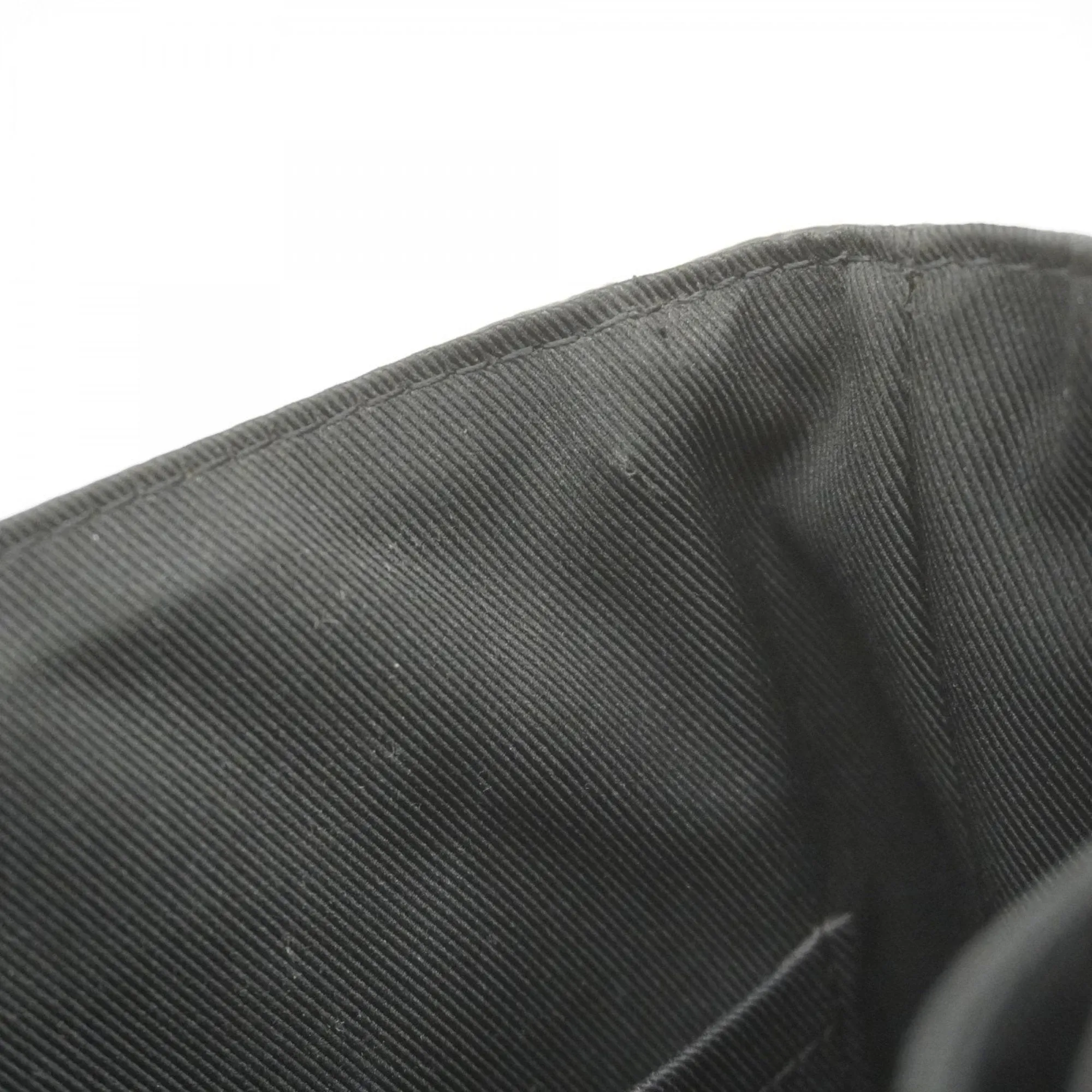 Louis Vuitton Shoulder Bag (Pre-Owned)