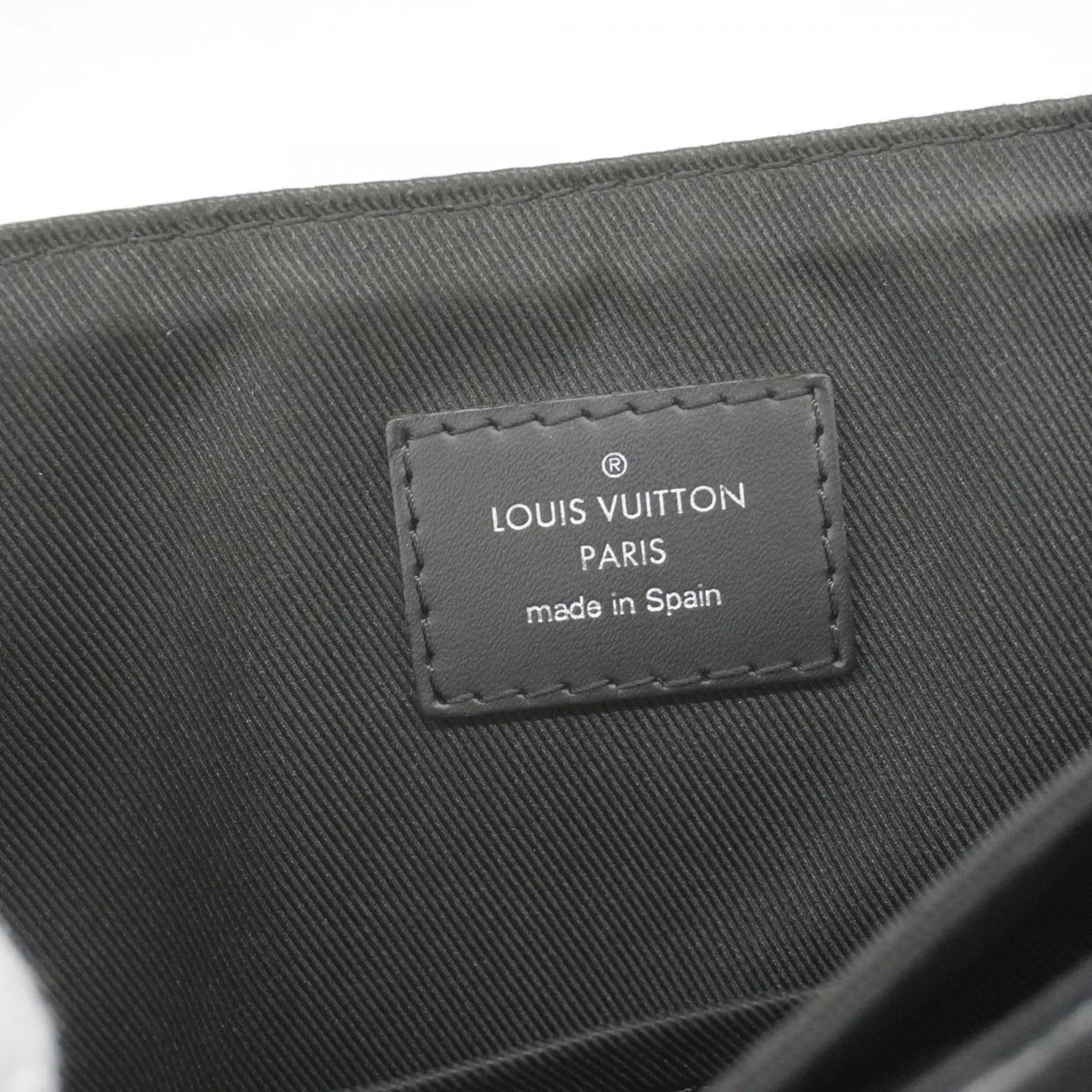 Louis Vuitton Shoulder Bag (Pre-Owned)