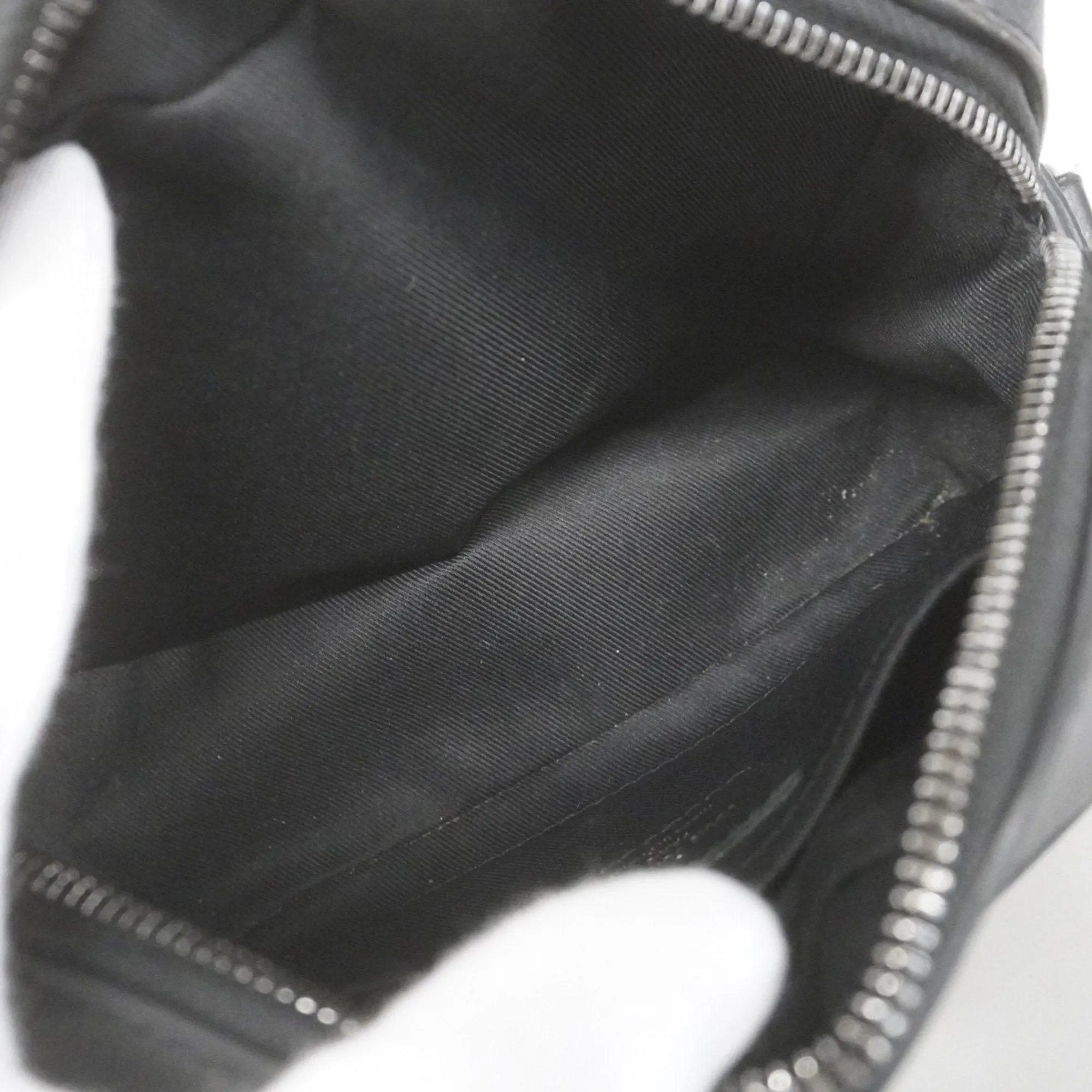 Louis Vuitton Shoulder Bag (Pre-Owned)