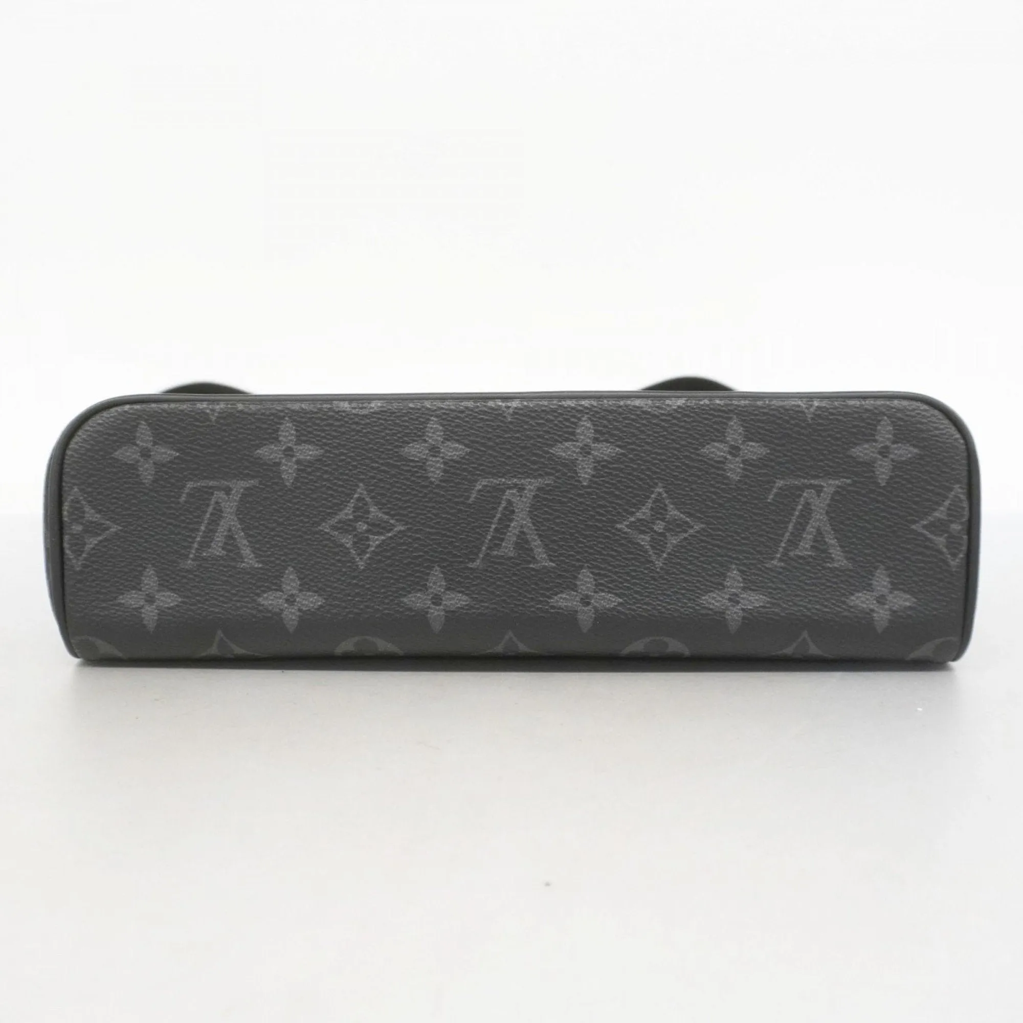 Louis Vuitton Shoulder Bag (Pre-Owned)