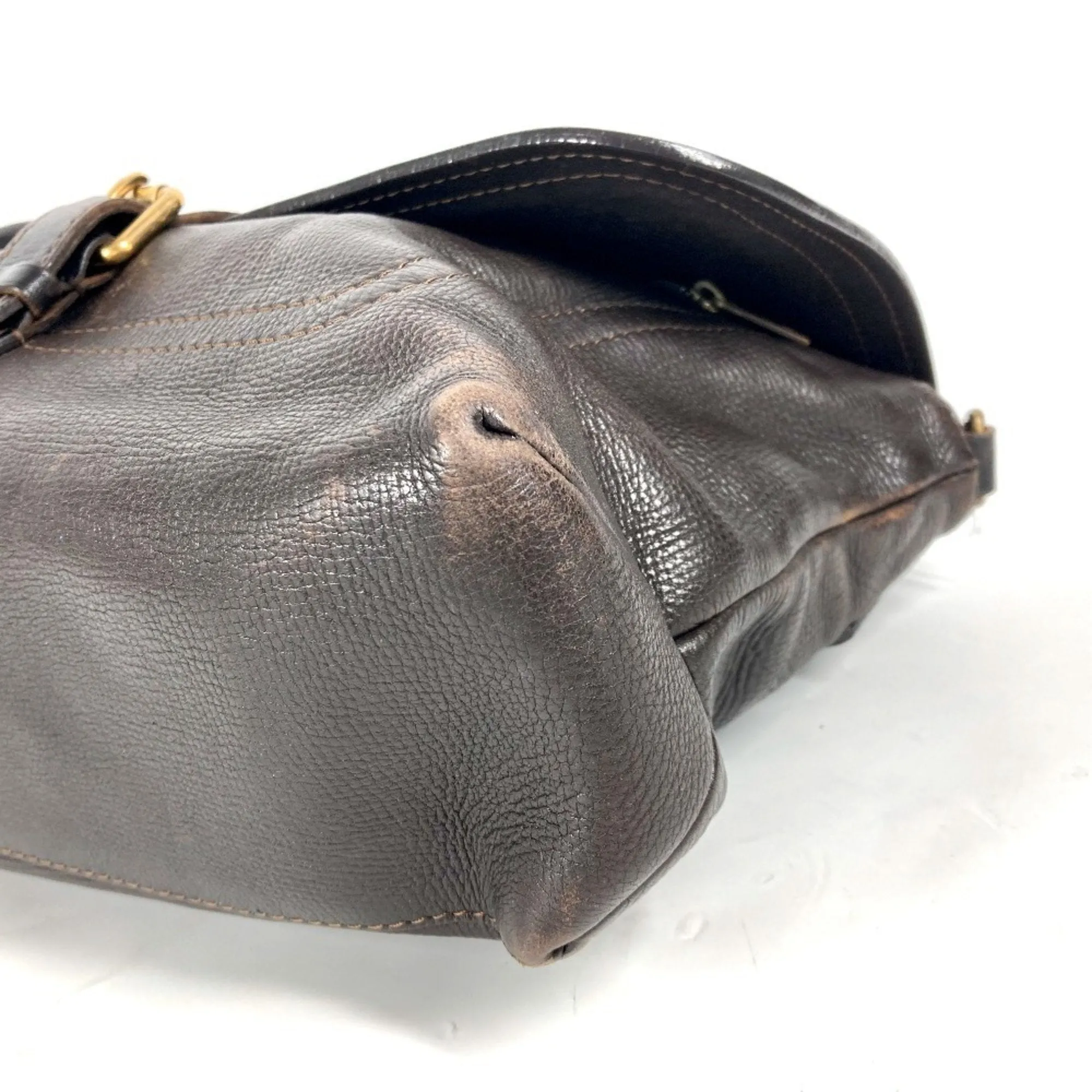 Louis Vuitton Utah Leather Messenger Bag Shoulder Bag (Pre-Owned)