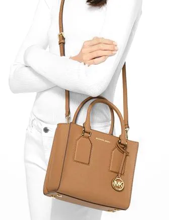 Michael Michael Kors Selby Medium Messenger