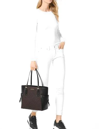 Michael Michael Kors Voyager East West Signature Tote