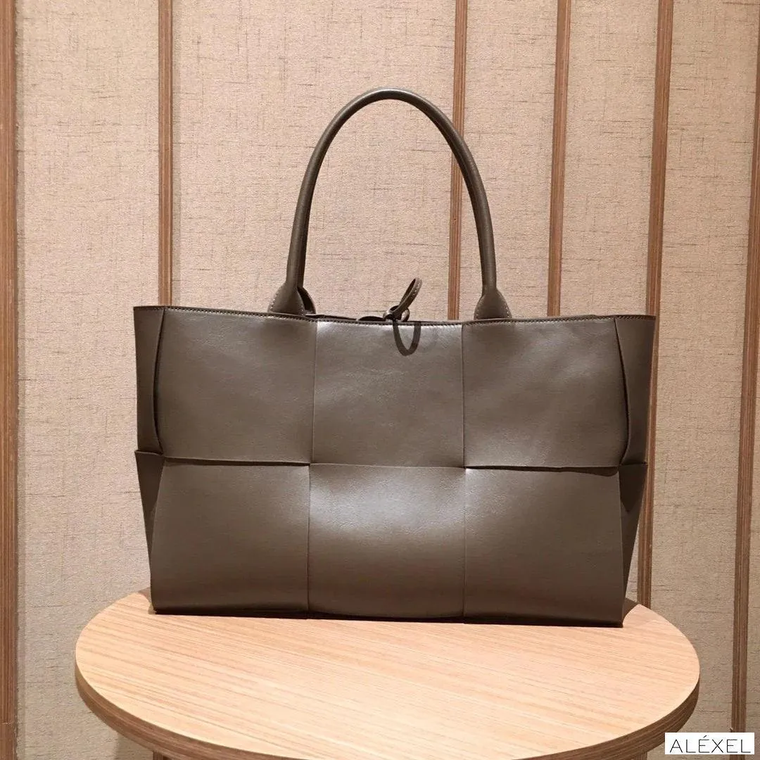 Quilted Large Leather Tote Bag, Minimalist Top Handle Bag, Elegant Convertible Shoulder Bag, Classic Style Soft Leather Work Bag