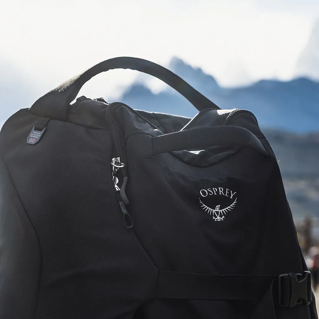 Sojourn Shuttle Wheeled Duffle 130