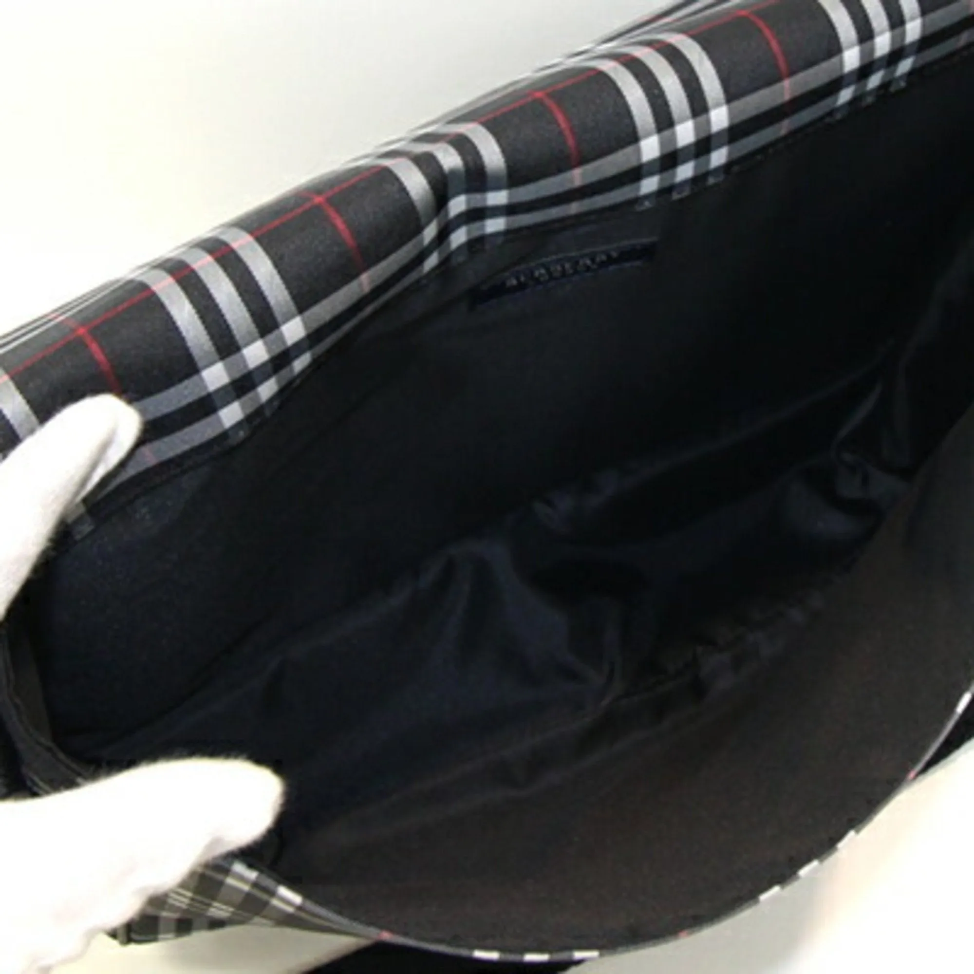 Burberry Pvc Leather Shoulder Bag (Pre-Owned)