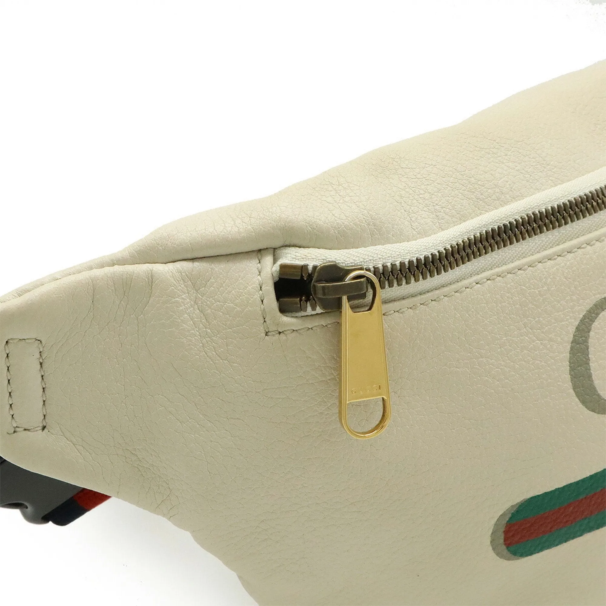 Gucci ivory Color Leather Fanny Pack (Pre-Owned)