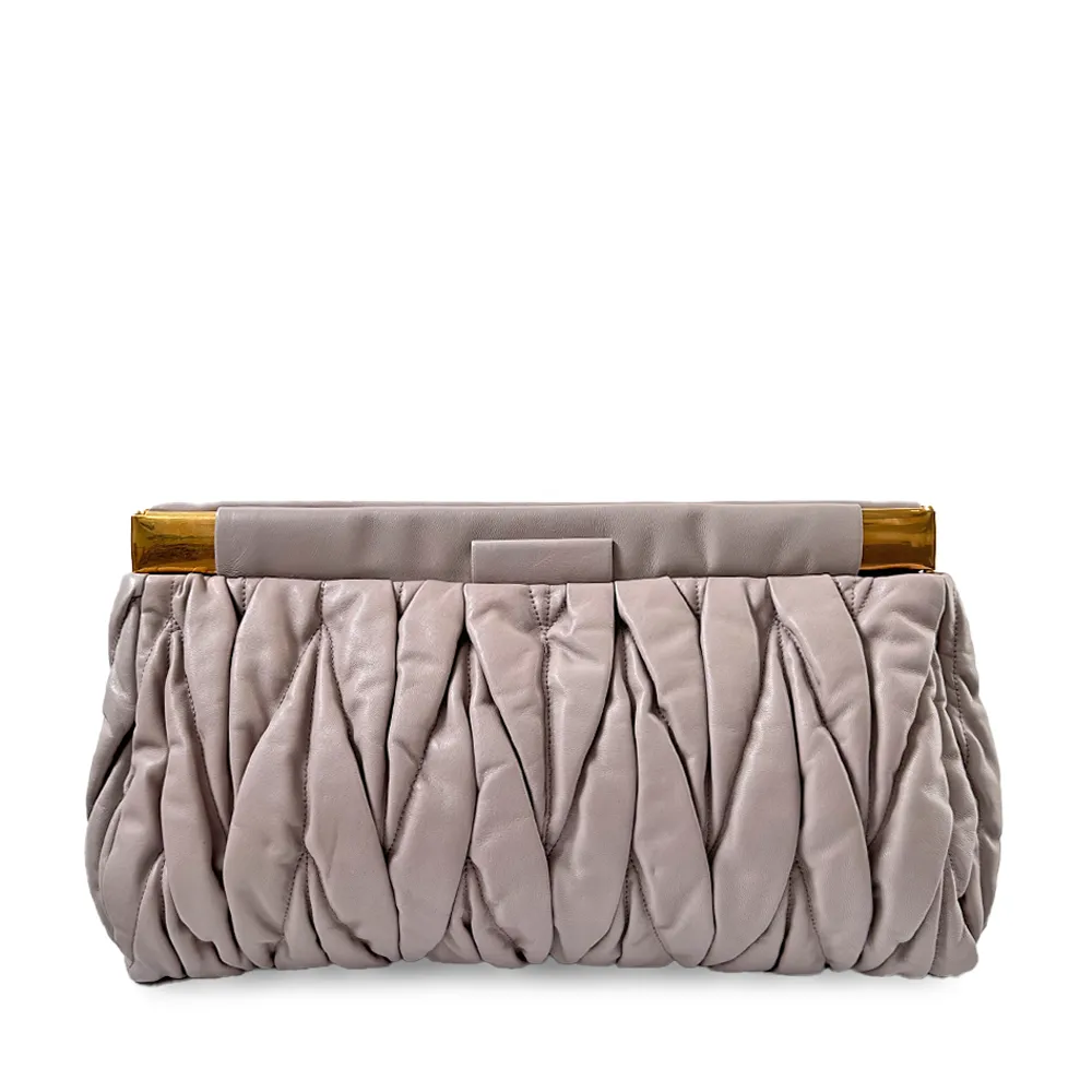 Putty Matelass?? Clutch