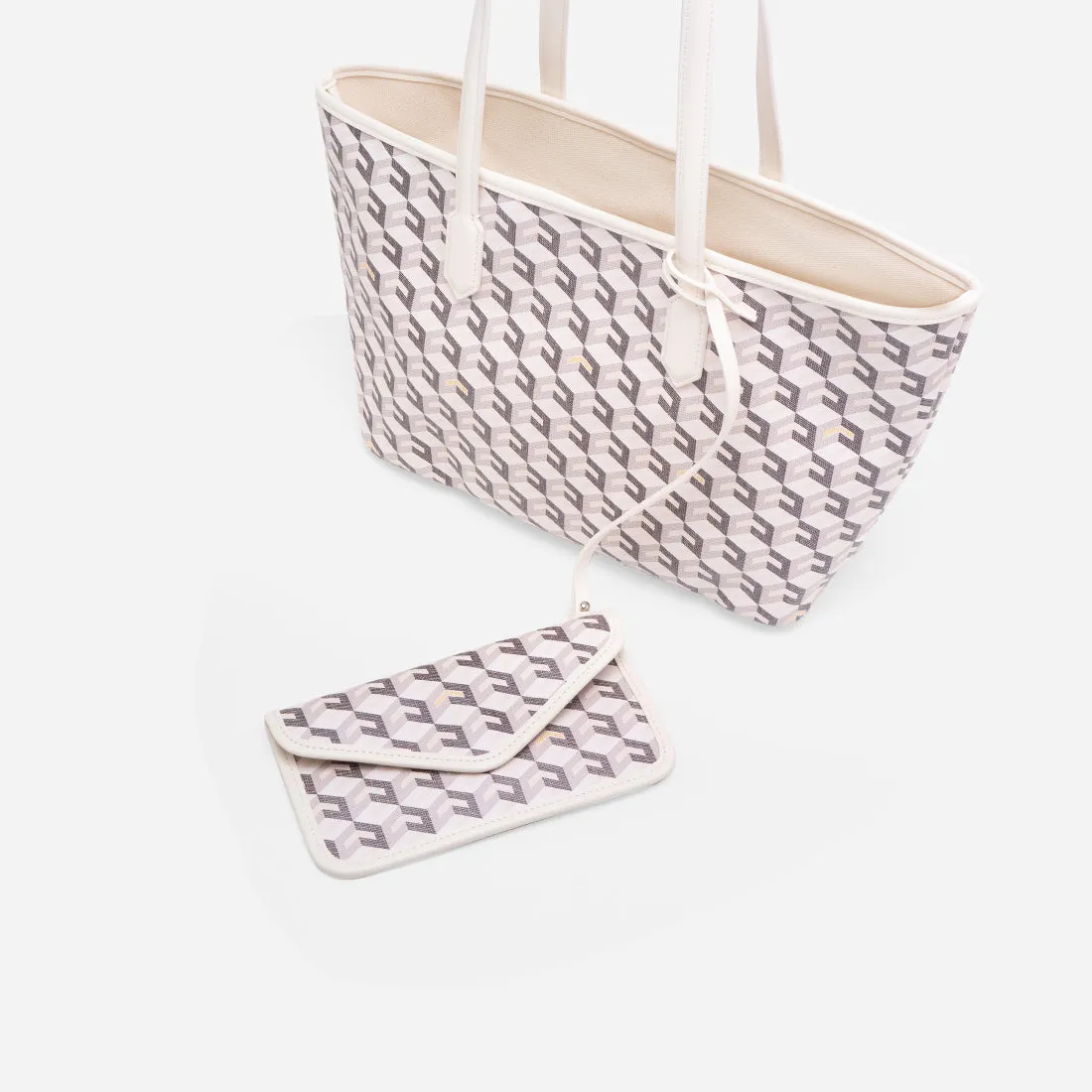 Russo Medium Tote Bag